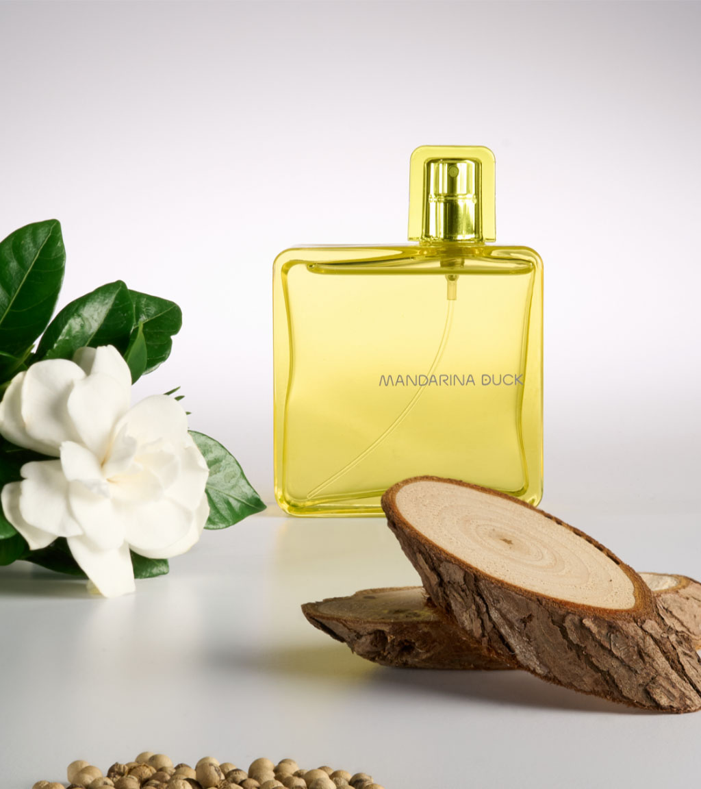 MD Woman packaging